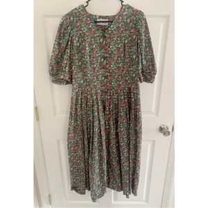 Petressa Dress Multicolor Dress Size 42 Floral Pattern Heart Buttons